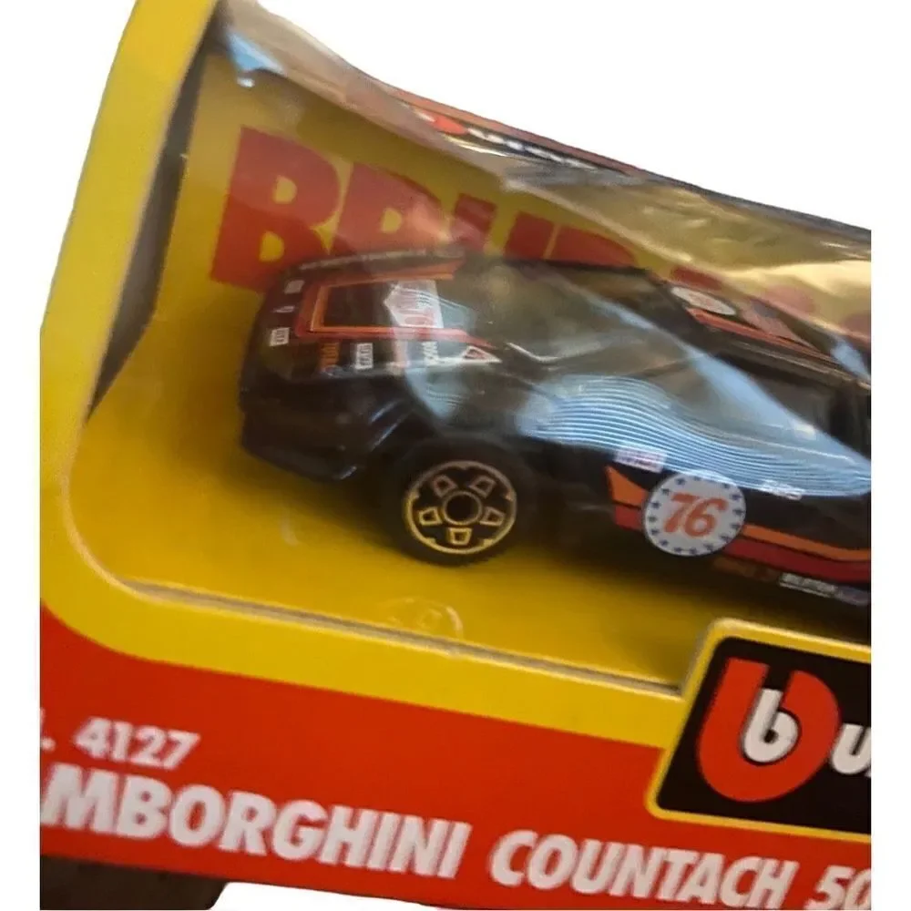 Bburago 1:43 Lamborghini Countach 5000 # 4127